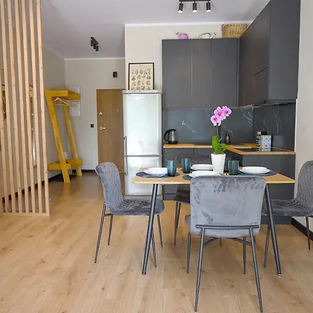 Praktyczny Z Cichym Tarasem