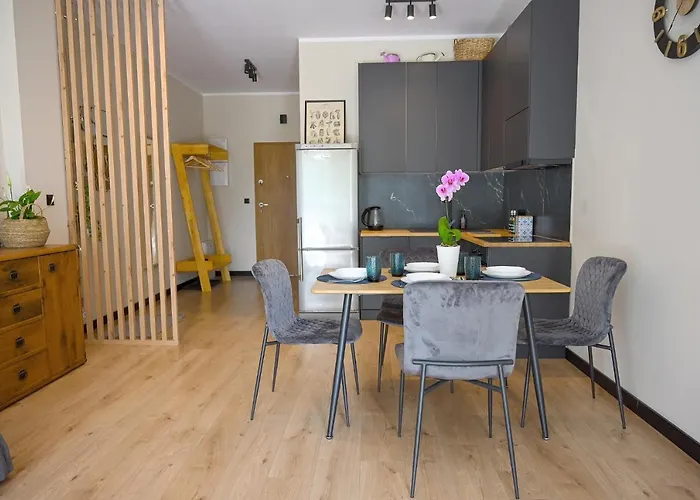 Praktyczny Z Cichym Tarasem